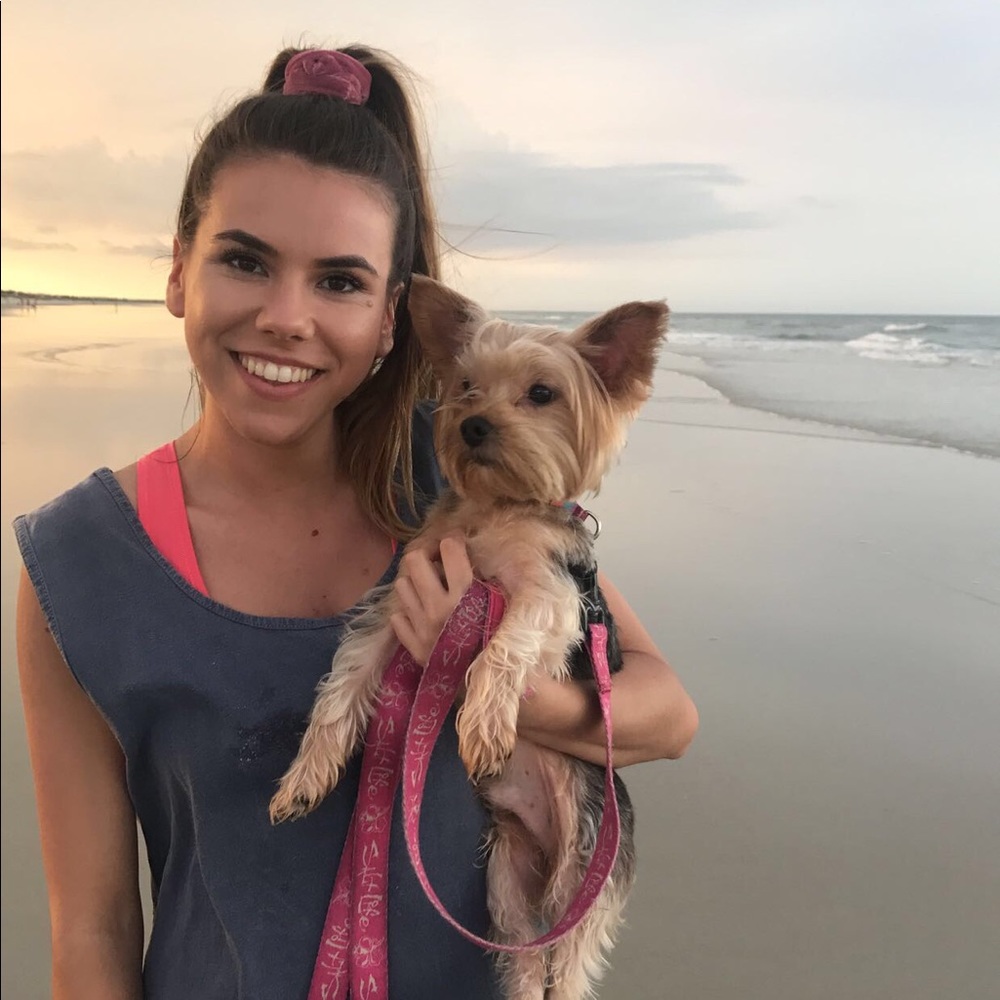 Meet your Posher, Kaela